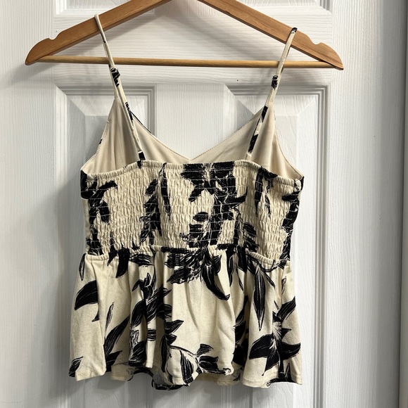 Monteau Los Angeles Top - Picture 2 of 7